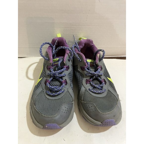 Nike 643074 Wild Trail Womens size 6 Gray Purple Yellow Running Hiking Shoes - Picture 2 of 8
